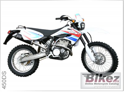 2009 CCM 450 DS photo